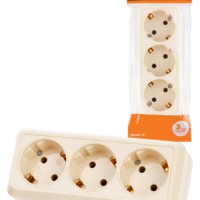 Розетка 3-х местная горизонтальная 2П+3 открытой установки IP20 16A сл. кость “Ладога” TDM