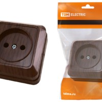 Розетка 2П открытой установки IP20 10А 250В (керамика) бук “Ладога” TDM