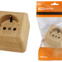 Розетка 2П+3 открытой установки IP20 16А 250В (керамика) сосна “Ладога” TDM