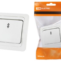 Переключатель на 2 направления 1-кл. 10А белый “Валдай” TDM