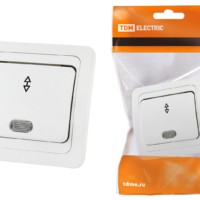 Переключатель на 2 направления с подсветкой 10А белый “Валдай” TDM