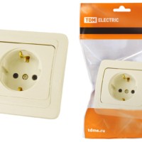 Розетка 2П+З 16А сл. кость “Валдай” TDM