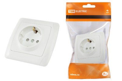 Розетка 2П+З 16А 250В с защ. шт. белая “Онега” TDM