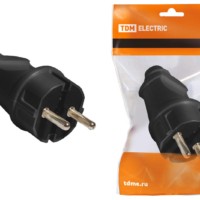 Вилка прямая с/з черная 16А 250В TDM