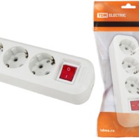 Колодка розеточная 3 гнезда 2П+3 c выключателем 16А 250В белая TDM