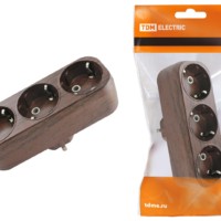 Блок на 3 гнезда 2П+З плоский 16А 250B “Эко” (бук) TDM
