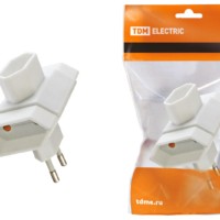 Блок плоский на 3 гнезда 2П 2,5 А 250 B под плоскую вилку белый TDM