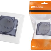 Розетка 2П+З с защ. шт. и крышкой 16А 250В IP44 белая “Таймыр” TDM