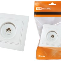 Розетка ПК RJ45 белая “Таймыр” TDM