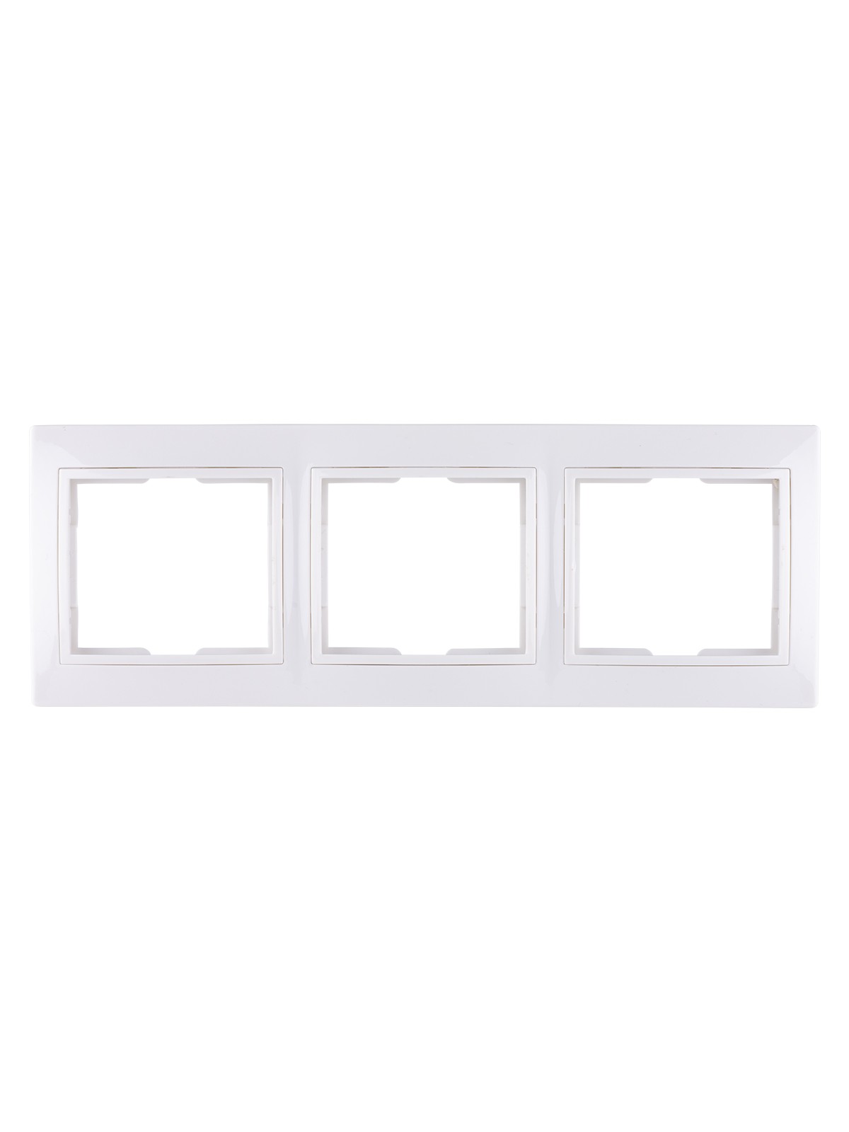 Рамка 3-х постовая горизонтальная белая "Таймыр" TDM — изображение 3