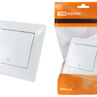 Выключатель 1кл. проходной 10А белый Лама TDM