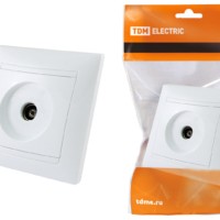 Розетка телевизионная простая (0-2400МГц, “мама”) белая “Лама” TDM