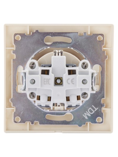 Розетка 2П+З 16А 250В сл. кость "Лама" TDM — изображение 4
