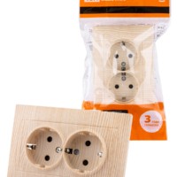 Розетка двойная 2П+З 16А 250В с защ. шт. сосна “Лама” TDM