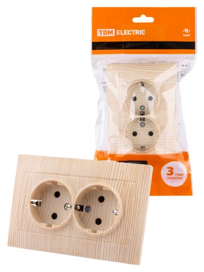 Розетка двойная 2П+З 16А 250В с защ. шт. сосна “Лама” TDM