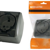 Розетка 2П+3 открытой установки IP54 16А с прозрачной крышкой серая “Селигер” TDM