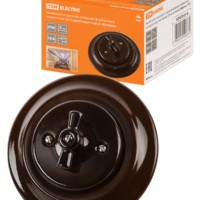 Выключатель СУ фарфоровый поворотный проходной с ручкой (бантик) 10А коричневый Болонь TDM