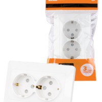 Розетка двойная 2П+З с защ. шт. 16А 250В белая “Ильмень” TDM