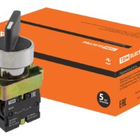 Переключатель на 2 положения SB2-BJ25 с фиксацией, 1НО+1НЗ, длинная ручка, d22 мм, черный, IP40 TDM