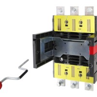 Панель ПМ2/П-40 выдвижная с передним присоединением для установки ВА88-40 TDM