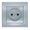 Розетка 1-м СП Бриллиант 16А IP20 без заземл. защ. шторки серебр. UNIVersal 7949841