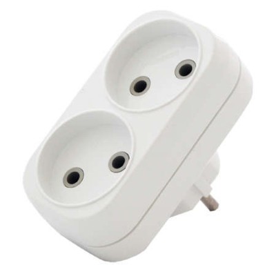 Разветвитель сетевой 2 гнезда б/з плоский 6А UNIVersal А202