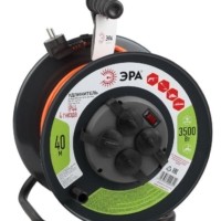 Удлинитель силовой ЭРА RMx-4es-3×1,5-40m-IP44 на металлической катушке с/з 4-м 40м ПВС 3х1.5мм2