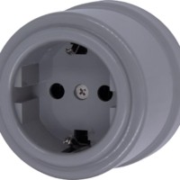 Розетка З-кл. пластик титан Bironi B1-101-26