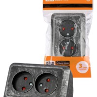 Розетка угловая двойная 2П открытой установки с з/ш IP20 250В 10А серебро “Ладога” TDM