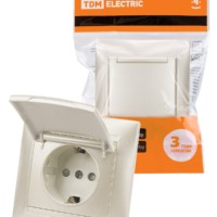 Розетка 2П+З 16А 250В с защитными шторками с крышкой перламутр “Лама” TDM